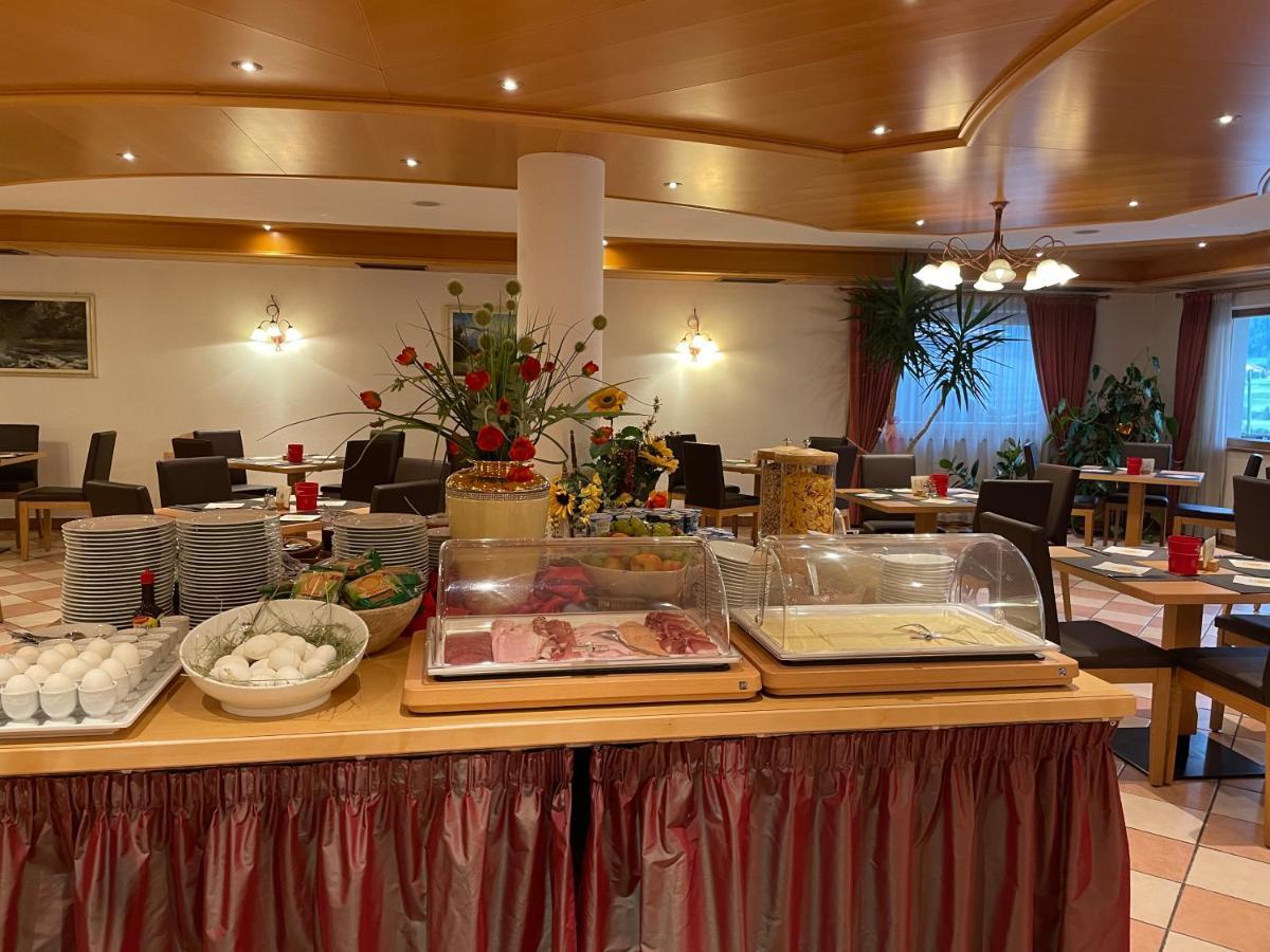 Hotel Larch 3*