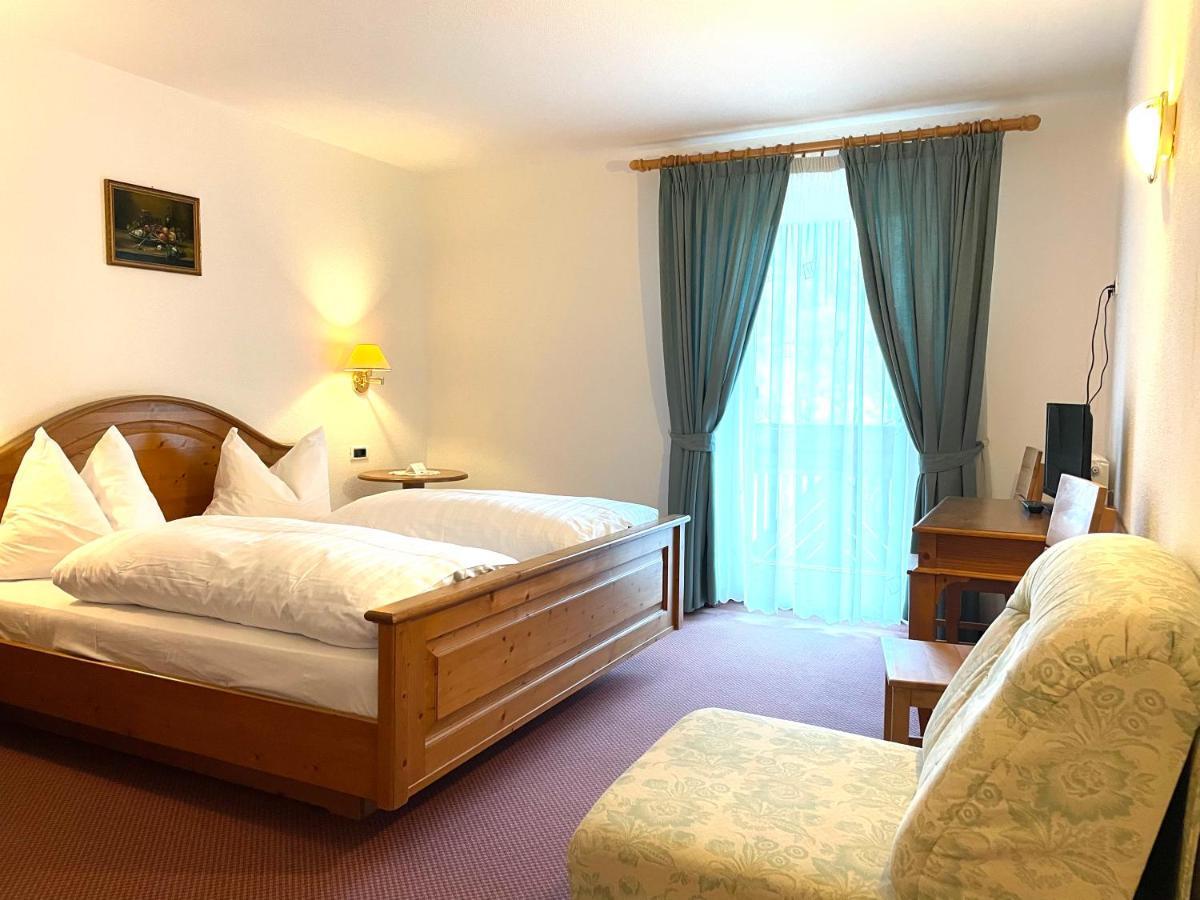 Larch Hotel