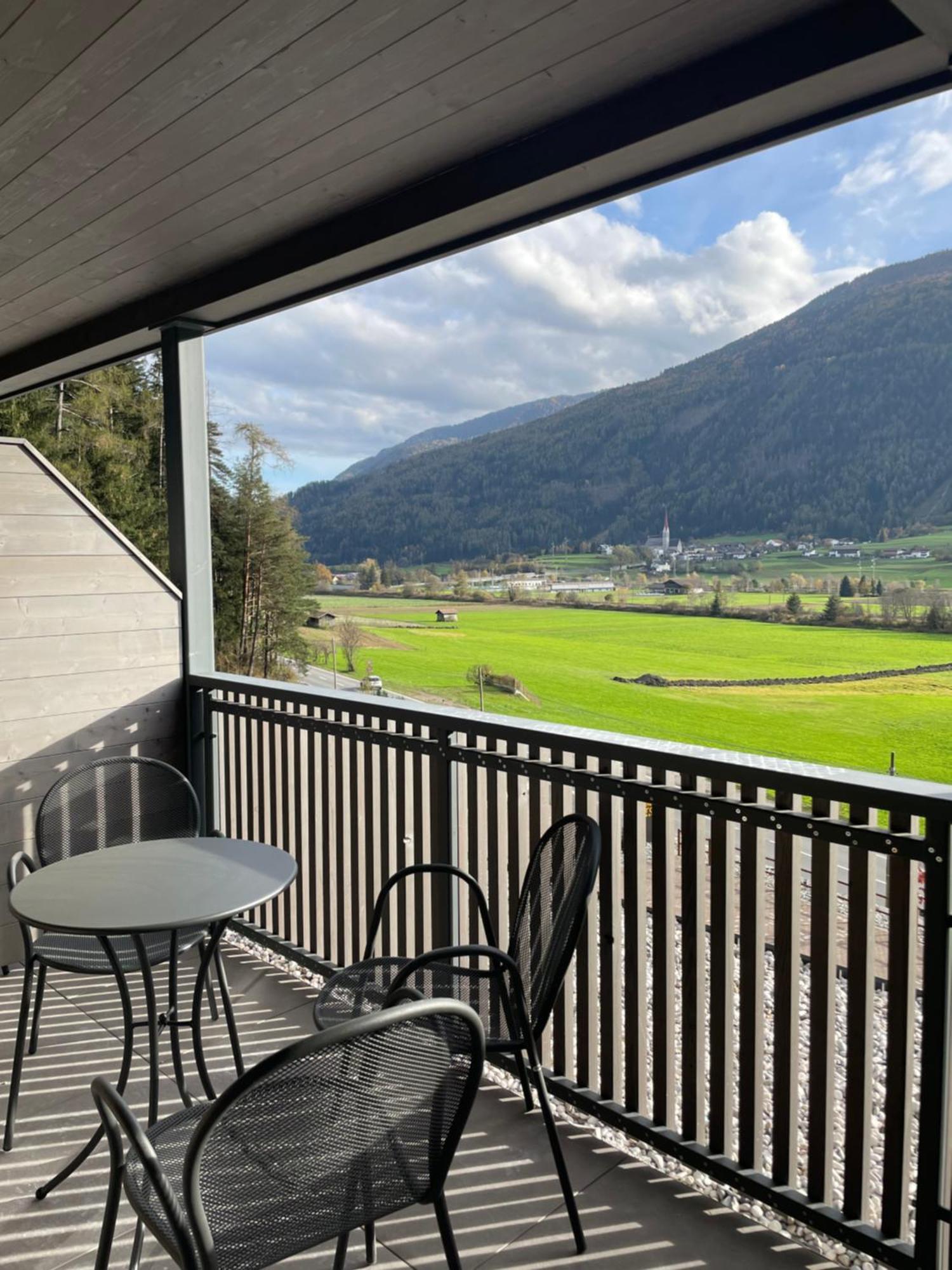 Hotel Larch 3*